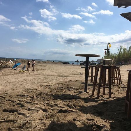 2 Bedroom Apartment In The Old Town, Close To The Beach Л'Аскала Екстер'єр фото