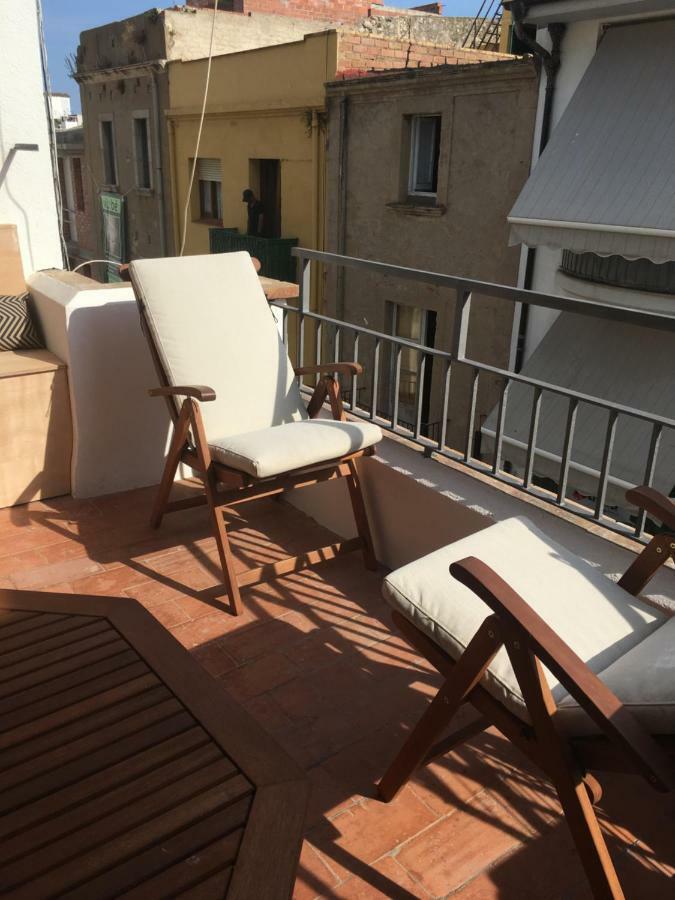 2 Bedroom Apartment In The Old Town, Close To The Beach Л'Аскала Екстер'єр фото